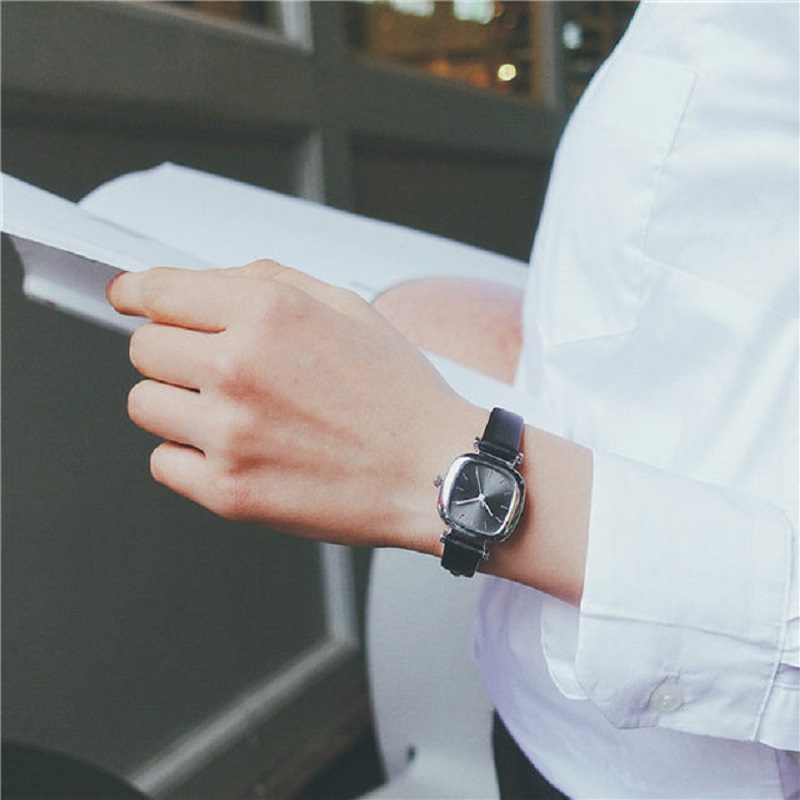 Vintage leather square dial watch women
