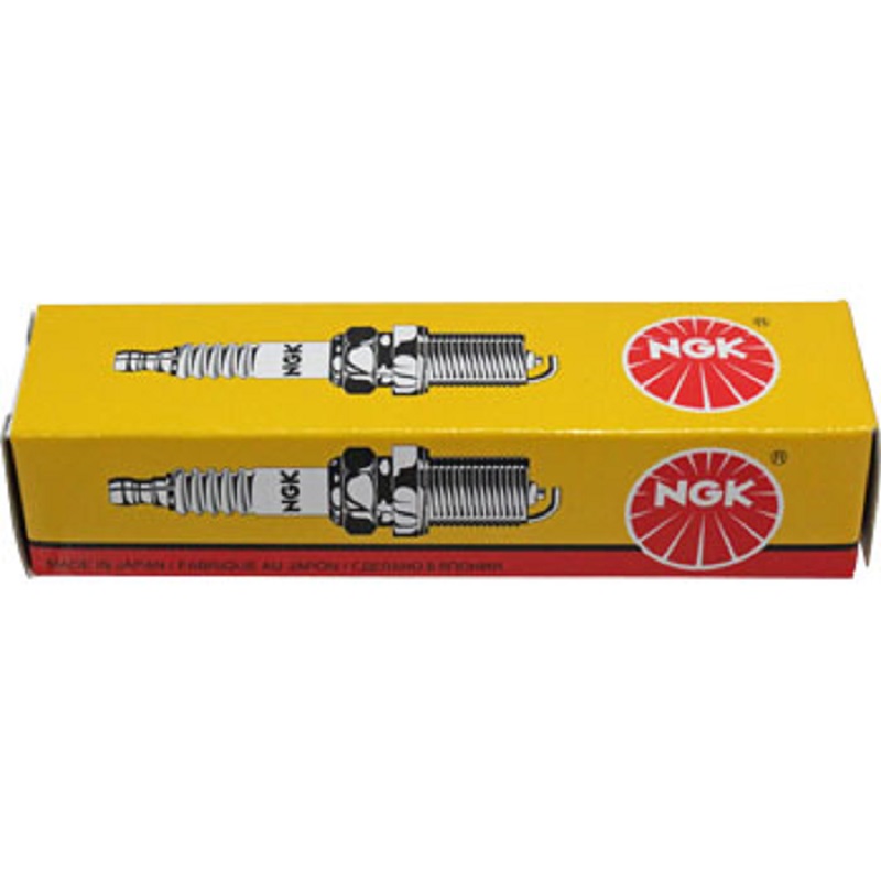 1 PC NGK Spark Plug ILMAR7A8