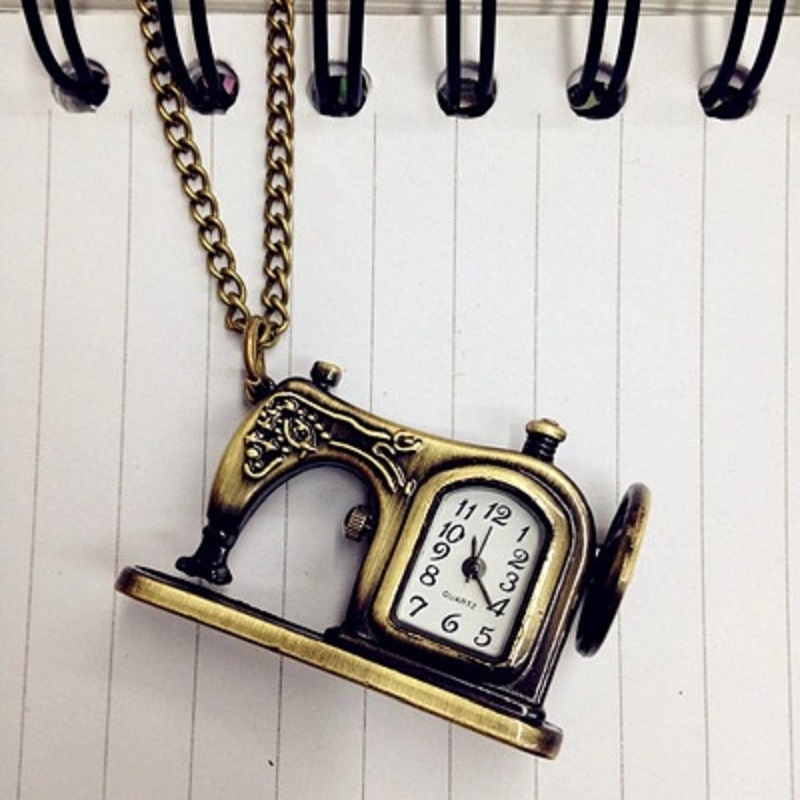 Paradise Hot New Unisex 1PC Sewing Machines design pendant Watch