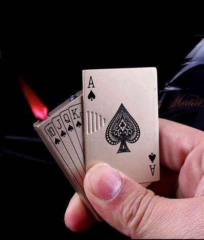 Mini Creative Poker Model Fire Starter Lighter