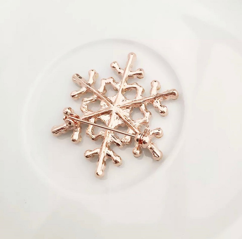 Shiny Crystal Snowflake Women Fashion Brooch Pin Gold