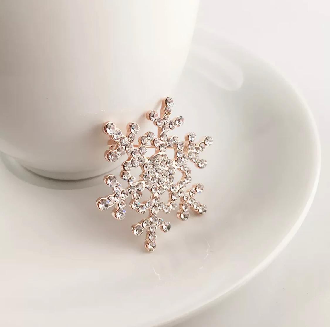 Shiny Crystal Snowflake Women Fashion Brooch Pin Gold