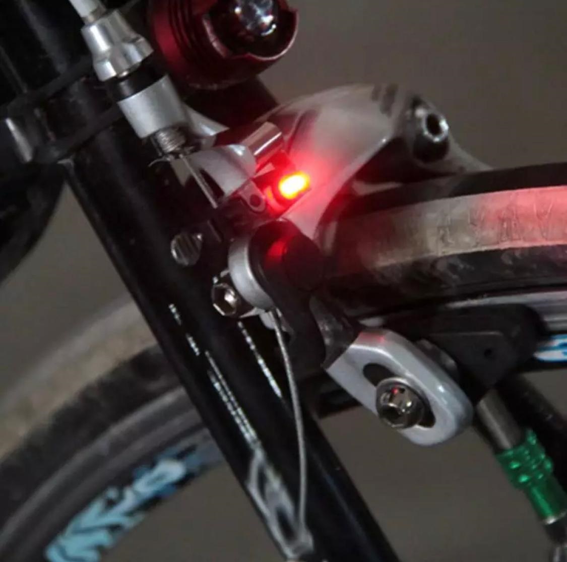 2 PCS Bicycle Rainproof Brake LED Red Lamp Light With CR1025 Battery