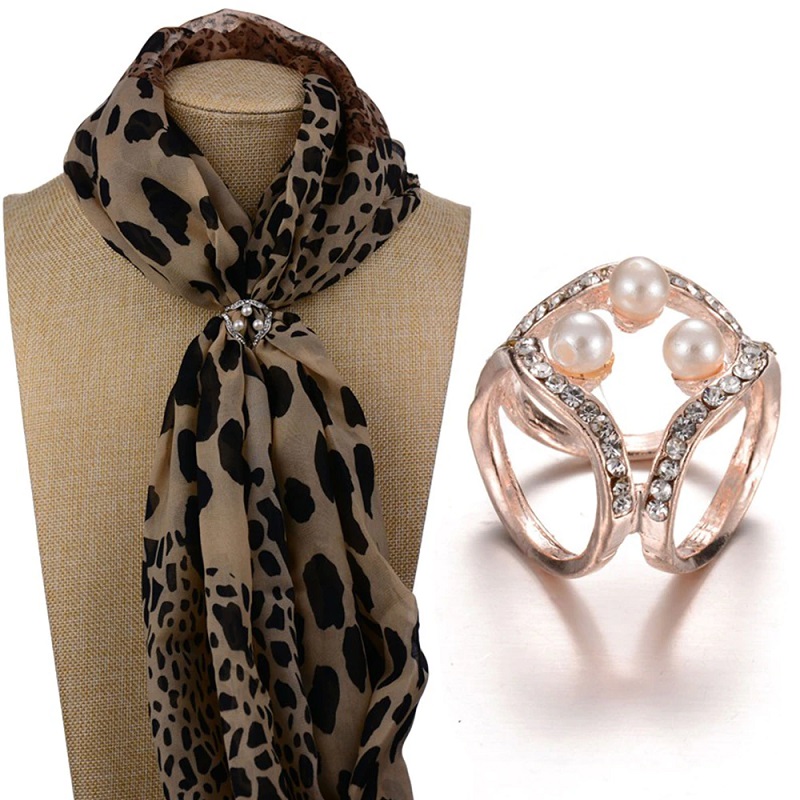 Synthetic Simulated Scarf Brooch Clip Gold