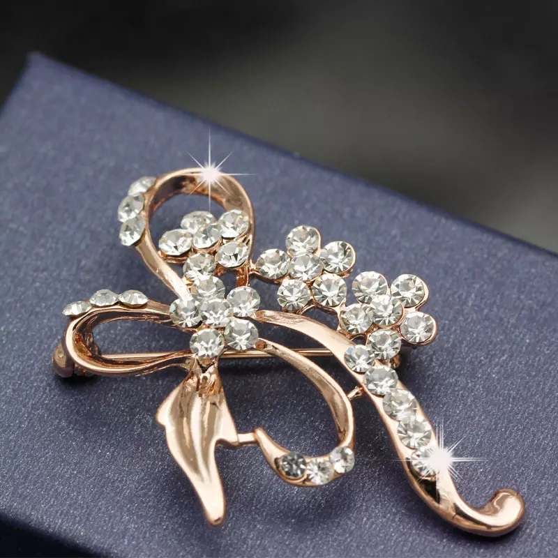 Crystal Flower Brooches Large Bow Brooch Pin For Women Fashion