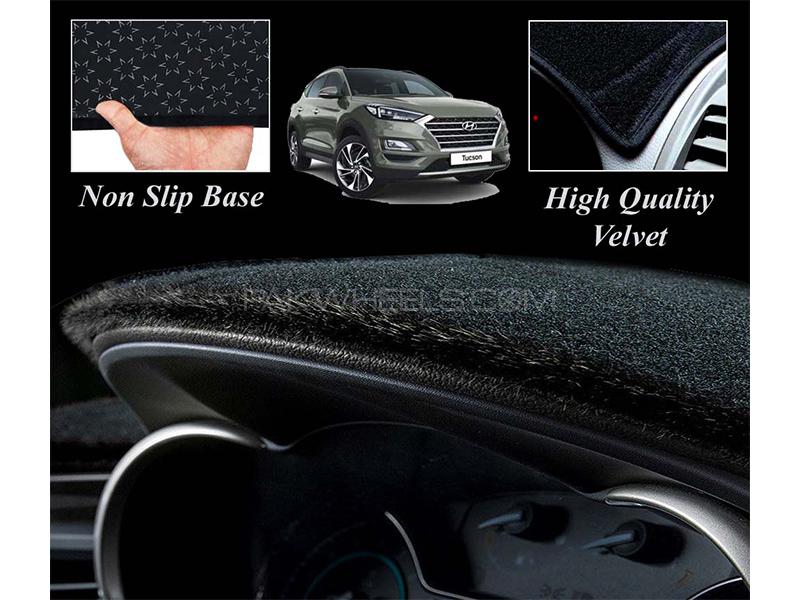 Hyundai Tucson 2020-2022 Velvet Dashboard Carpet Cover Non Slip Washable