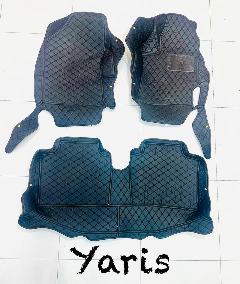 Toyota Yaris 7D Floor Mat Black 2020-2023