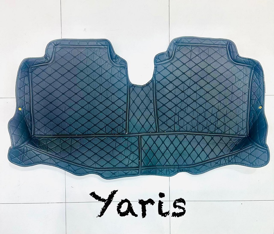 Toyota Yaris 7D Floor Mat Black 2020-2023