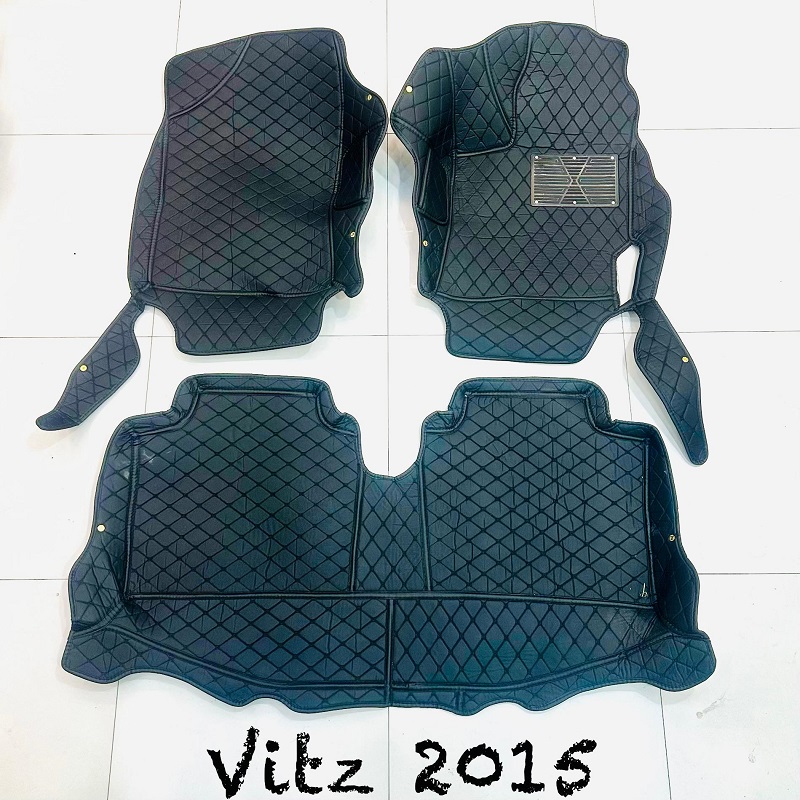 Toyota Vitz 7d Floor Mat Black 2015
