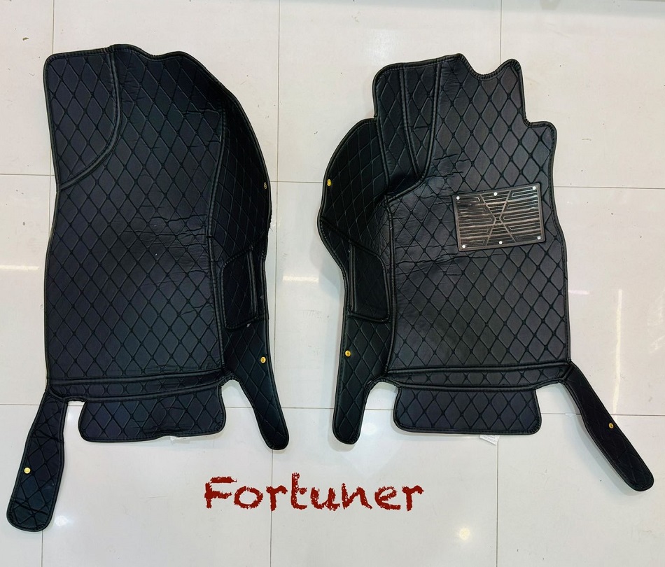 Toyota Fortuner 7D Custom Floor Mat 2016-2024