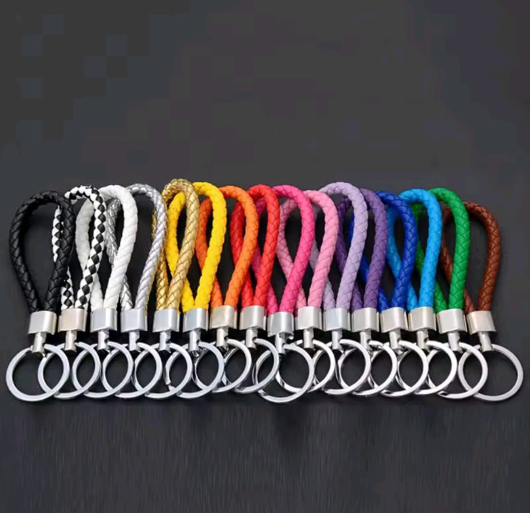 Trendy Leather Cord Keychain Black