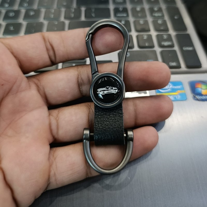 Car Anti-Lost Metal Keychain 3D Styling Badges Key Ring