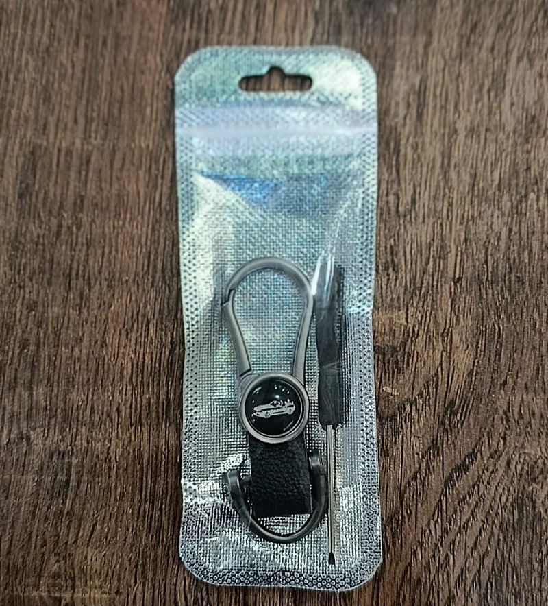Car Anti-Lost Metal Keychain 3D Styling Badges Key Ring