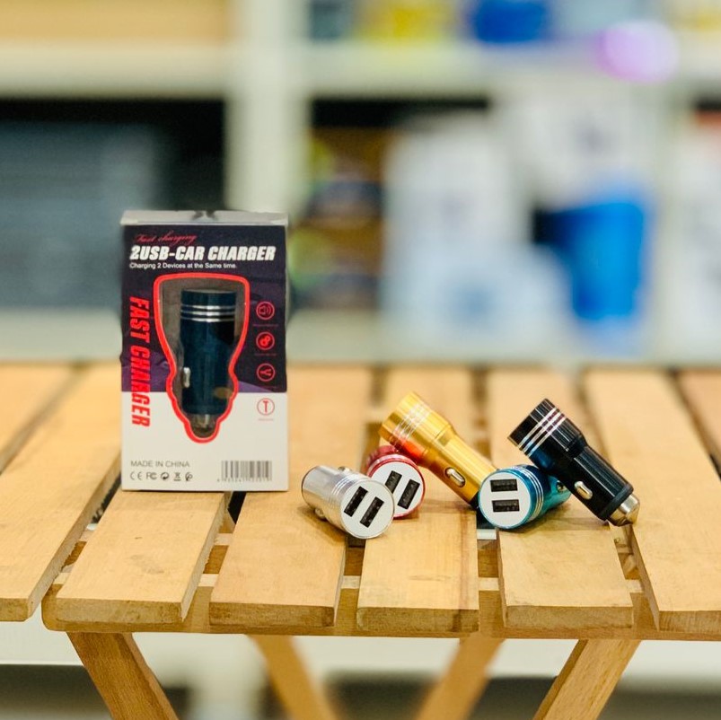Mini Dual-Port Fast Charging Smart Car Charger