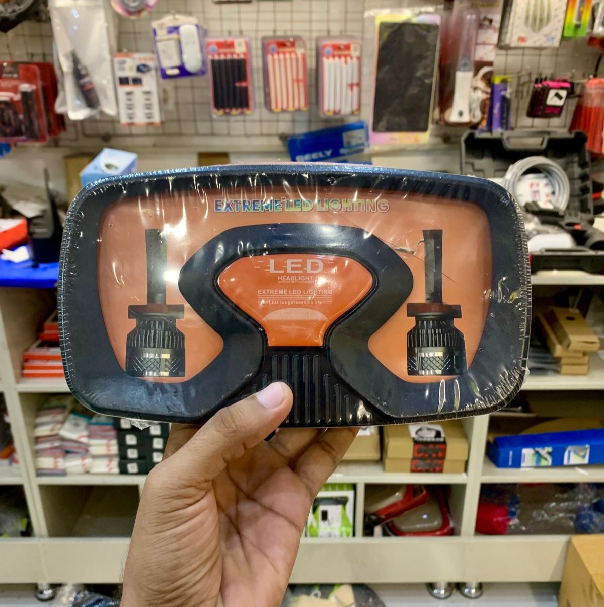 2 Pcs LED Headlight 80000 Luminous 6000K  H4 Head lamp 800W