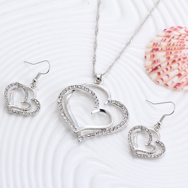 Heart Pattern Crystal Earrings Necklace Set Silver Color